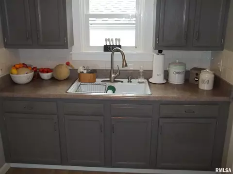 2701 S State St, Springfield, IL 62704 photo 8