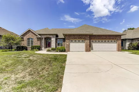 2613 Killarney Rd, Springfield, IL 62711 photo 1