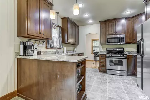 1608 S Park Ave, Springfield, IL 62704 photo 11