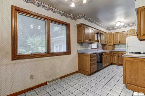 1904 N 24th St, Springfield, IL 62702 photo 12