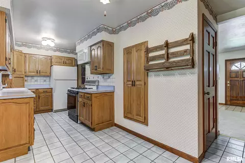 1904 N 24th St, Springfield, IL 62702 photo 8