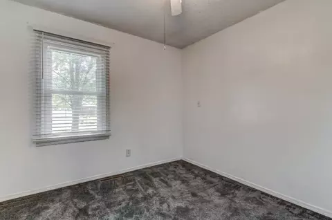 26 W Hollybrook Dr, Springfield, IL 62704 photo 22