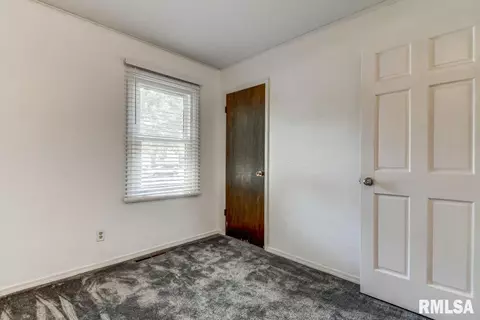 26 W Hollybrook Dr, Springfield, IL 62704 photo 16