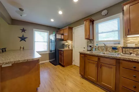 3542 Sherman St, Springfield, IL 62703 photo 5