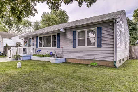 1931 E Hood St, Springfield, IL 62703 photo 5