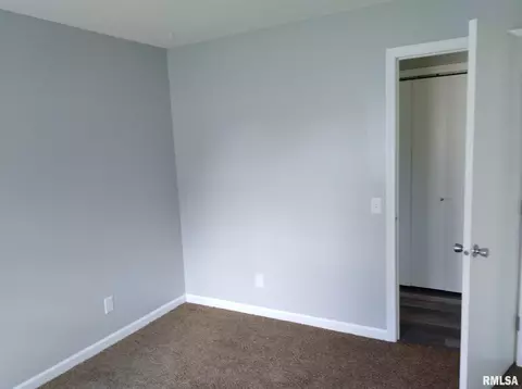 2424 Sangamon Ave, Springfield, IL 62702 photo 24