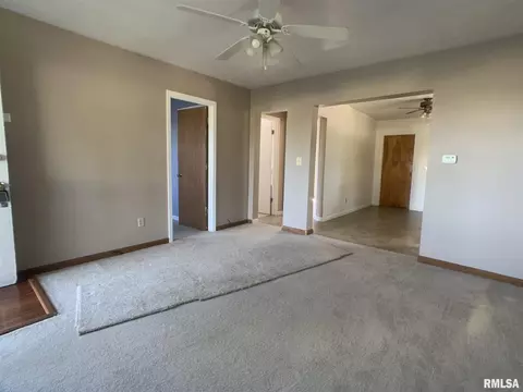 1408 N 15th St, Springfield, IL 62702 photo 3