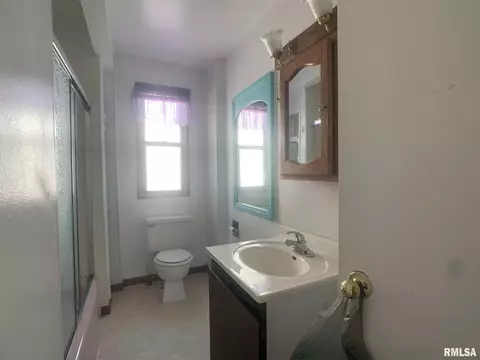 1408 N 15th St, Springfield, IL 62702 photo 8