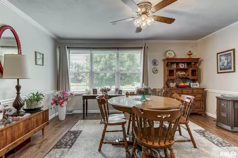 18 Wind Cave Dr, Springfield, IL 62712 photo 10