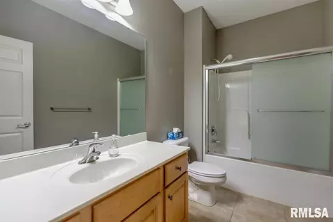 6616 Phlox Dr, Springfield, IL 62712 photo 12