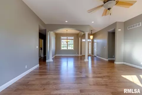 6616 Phlox Dr, Springfield, IL 62712 photo 6