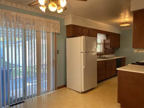 2317 Dunwich Dr, Springfield, IL 62702 photo 8