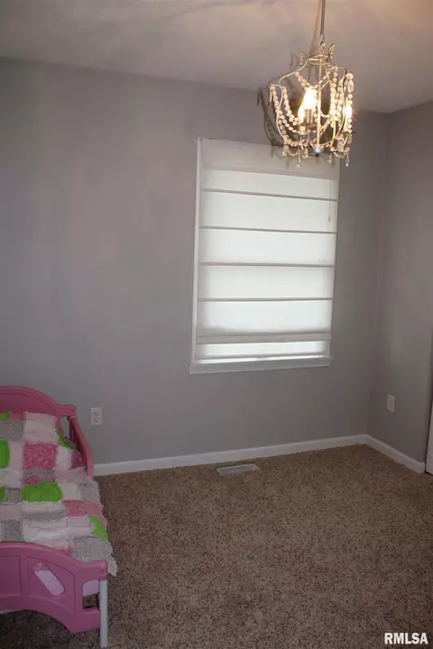 4517 Venetian Dr, Springfield, IL 62703 photo 13