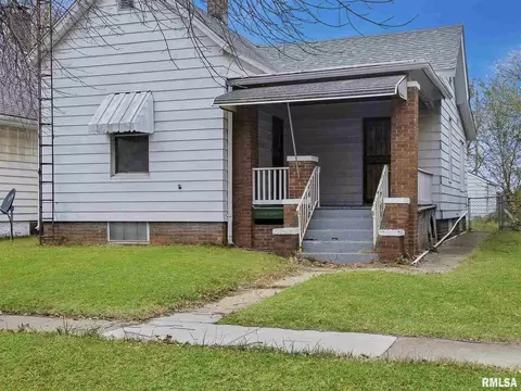 1707 E Moffat Ave, Springfield, IL 62702 photo 1
