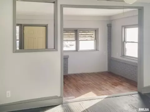 1113 N 10th St, Springfield, IL 62702 photo 12