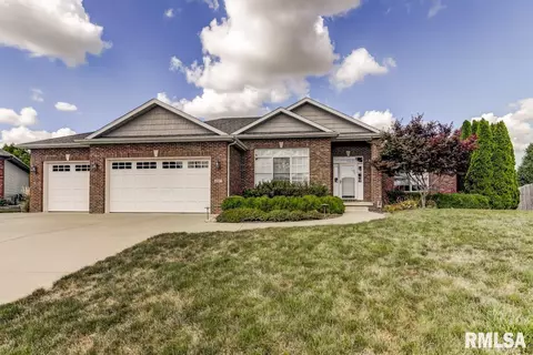 4907 Eden Ct, Springfield, IL 62711 photo 1