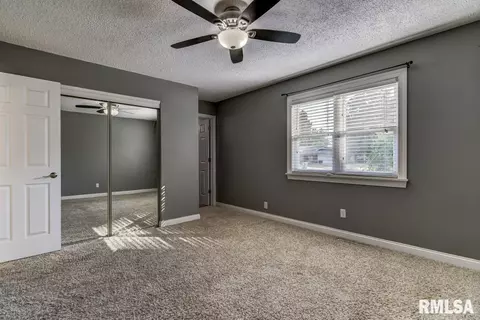 2 Hollybrook Dr, Springfield, IL 62702 photo 20