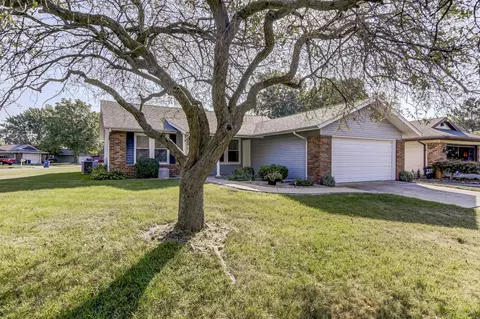 2 Hollybrook Dr, Springfield, IL 62702 photo 36