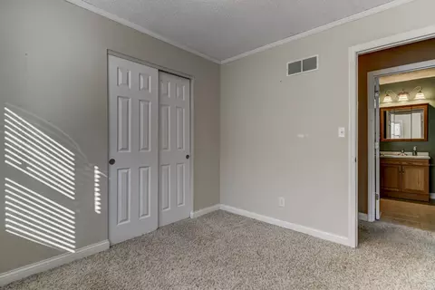 2 Hollybrook Dr, Springfield, IL 62702 photo 26