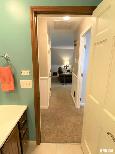 2320 Austin Dr, Springfield, IL 62704 photo 21