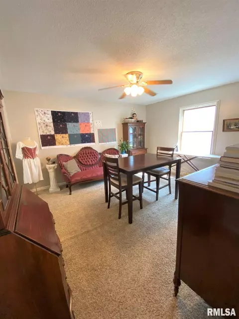 2320 Austin Dr, Springfield, IL 62704 photo 13