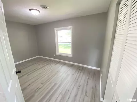 2081 Stonehenge Rd, Springfield, IL 62702 photo 10