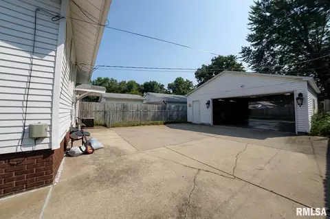 2340 Yale Blvd, Springfield, IL 62703 photo 45