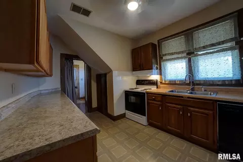 807 Hettick Rd, Hettick, IL 62649 photo 14