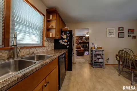 2128 N 23rd St, Springfield, IL 62702 photo 11