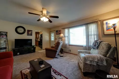 2128 N 23rd St, Springfield, IL 62702 photo 6