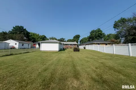 2128 N 23rd St, Springfield, IL 62702 photo 46