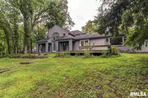 108 Maple Grove Ln, Springfield, IL 62712 photo 2