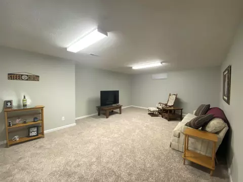 3721 Windshire Dr, Springfield, IL 62704 photo 32