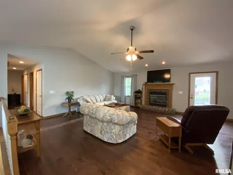 3721 Windshire Dr, Springfield, IL 62704 photo 20