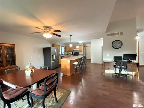 3721 Windshire Dr, Springfield, IL 62704 photo 35