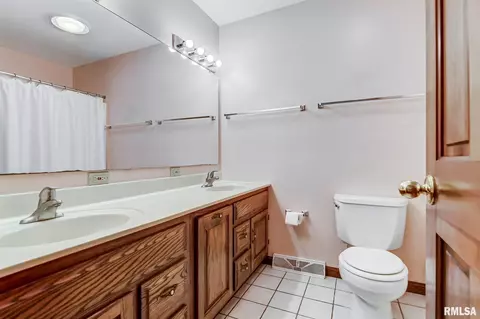 329 Golf Rd, Springfield, IL 62704 photo 33