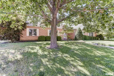 329 Golf Rd, Springfield, IL 62704 photo 2