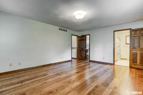 329 Golf Rd, Springfield, IL 62704 photo 22