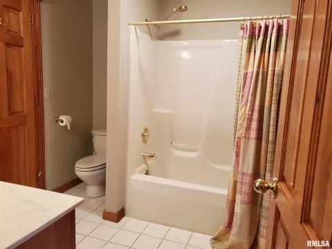 2108 Timbercrest Dr, Springfield, IL 62702 photo 31