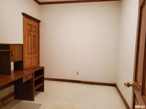 2108 Timbercrest Dr, Springfield, IL 62702 photo 24