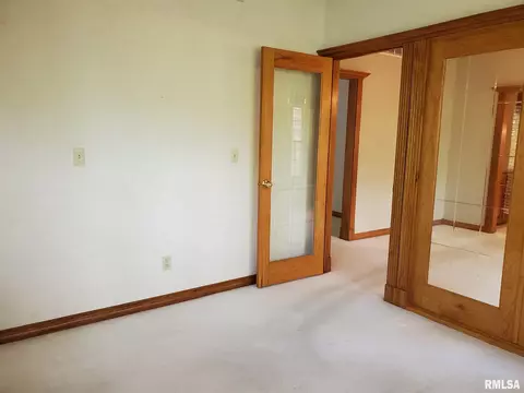 2108 Timbercrest Dr, Springfield, IL 62702 photo 14