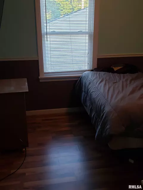 2112 N 7th St, Springfield, IL 62702 photo 9