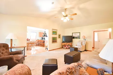 1223 Christopher Ln, Springfield, IL 62712 photo 7