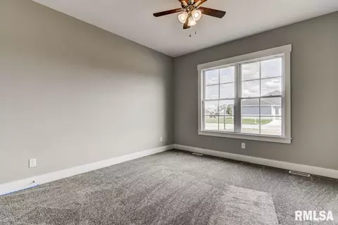 381 Abigail Dr, Springfield, IL 62711 photo 21