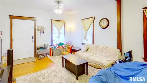 2113 S 1st St, Springfield, IL 62704 photo 6