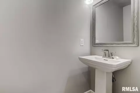 45 Vivian Ln, Springfield, IL 62712 photo 39
