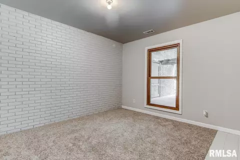 45 Vivian Ln, Springfield, IL 62712 photo 34