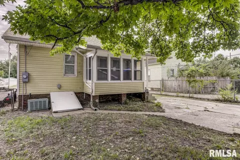 1025 N Walnut St, Springfield, IL 62702 photo 32