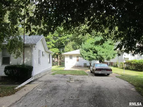1617 N 13th St, Springfield, IL 62702 photo 4