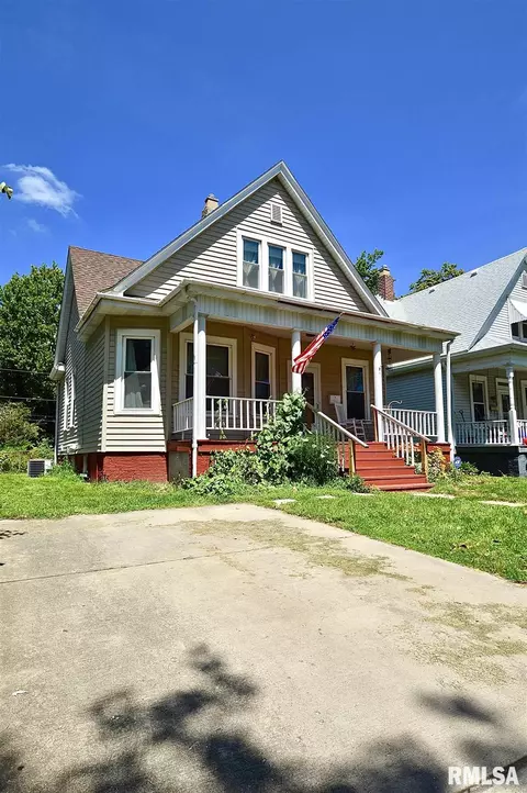 417 W Vine St, Springfield, IL 62704 photo 3